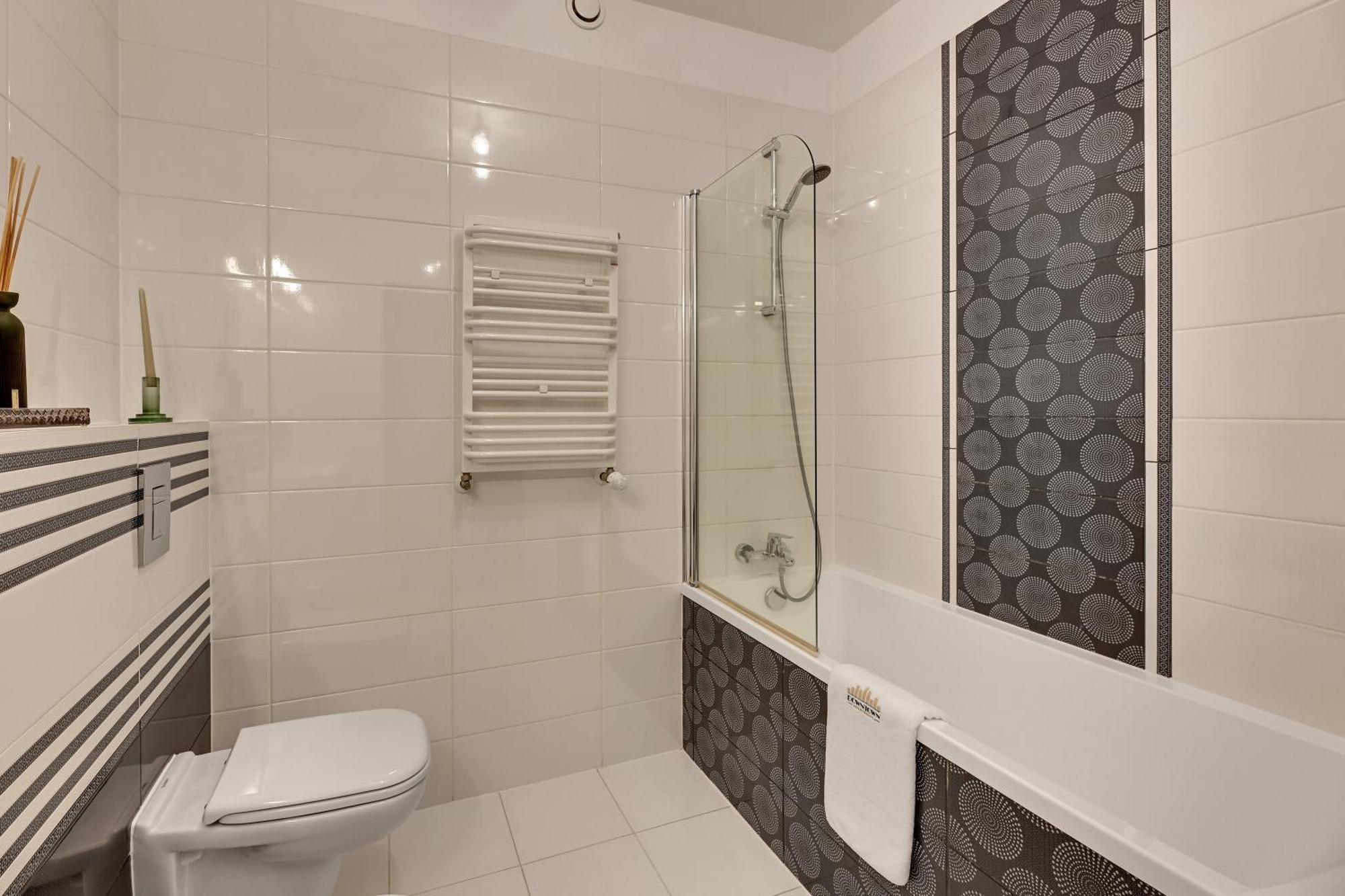 Waterlane Riverside - Spa, Pool, Gym & Parking By Downtown Apartments Gdańsk Chambre photo