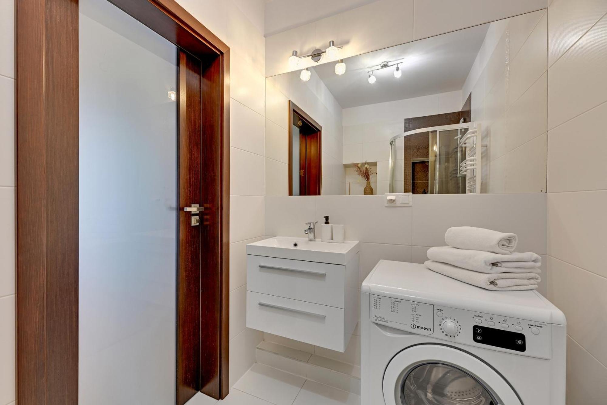 Waterlane Riverside - Spa, Pool, Gym & Parking By Downtown Apartments Gdańsk Chambre photo